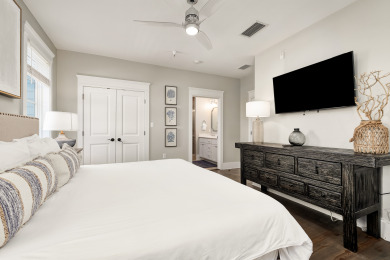 Lake House Just Breathe Flat Luxury oasis overlooking the park, close to pool, 2 Bikes, , on Gulf of Mexico - Rosemary Beach in Florida - Lakehouse Vacation Rental - Lake Home for rent on LakeHouseVacations.com