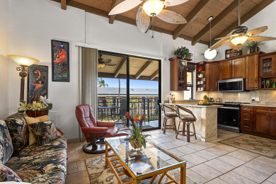 Lake House Kona Makai 6-305 GORGEOUS OCEANFRONT, TOP FLOOR, 2 BEDROOM , , on Big Island - Kailua-Kona Bay  in Hawaii - Lakehouse Vacation Rental - Lake Home for rent on LakeHouseVacations.com