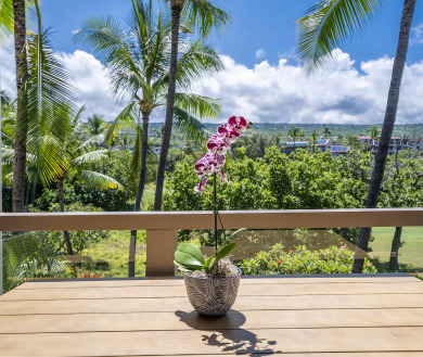 Lake House CheCa Hale Gorgeous Top Floor Corner Unit, With AC, , on Big Island - Kailua-Kona Bay  in Hawaii - Lakehouse Vacation Rental - Lake Home for rent on LakeHouseVacations.com