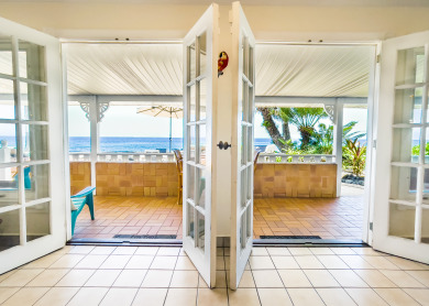 Lake House HALE ONA LOA DIRECT OCEANFRONT, GATED, 4 BEDROOM, 3 BATHROOM HOME!, , on Big Island - Kailua-Kona Bay  in Hawaii - Lakehouse Vacation Rental - Lake Home for rent on LakeHouseVacations.com