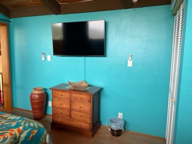 Lake House KKSR#8301 AMAZING 3 BEDR, TOP FLOOR CORNER UNIT REMODELED, AIR CONDITIONING, , on Big Island - Kailua-Kona Bay  in Hawaii - Lakehouse Vacation Rental - Lake Home for rent on LakeHouseVacations.com