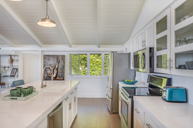 Lake House Hale Pulelehua, Butterfly House Incredible Modern Alii Drive Home, , on Big Island - Kailua-Kona Bay  in Hawaii - Lakehouse Vacation Rental - Lake Home for rent on LakeHouseVacations.com