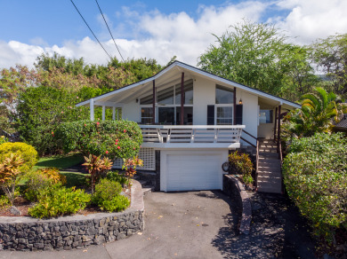 Lake House Hale Pulelehua, Butterfly House Incredible Modern Alii Drive Home, , on Big Island - Kailua-Kona Bay  in Hawaii - Lakehouse Vacation Rental - Lake Home for rent on LakeHouseVacations.com
