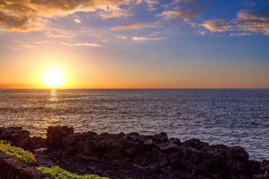 Lake House KKSR#5201 DIRECT OCEANFRONT, BEST 2ND FLOOR CORNER, REMODELED & EXQUISITE!, , on Big Island - Kailua-Kona Bay  in Hawaii - Lakehouse Vacation Rental - Lake Home for rent on LakeHouseVacations.com