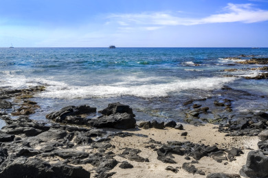 Lake House KONA REEF D-26 DIRECT OCEANFRONT, REMODELED, AIR CONDITIONING, ELEVATORS!, , on Big Island - Kailua-Kona Bay  in Hawaii - Lakehouse Vacation Rental - Lake Home for rent on LakeHouseVacations.com