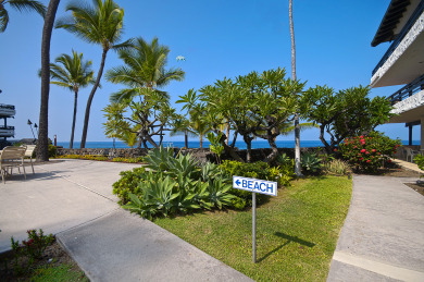 Lake House Casa De Emdeko# 323 11 Remodeled ,Top Floor, Oceanview, AC, Elevators!, , on Big Island - Kailua-Kona Bay  in Hawaii - Lakehouse Vacation Rental - Lake Home for rent on LakeHouseVacations.com