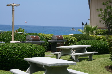 Lake House Oceanfront Paradise with private lanai overlooking Kailua Bay, , on Big Island - Kailua-Kona Bay in Hawaii - Lakehouse Vacation Rental - Lake Home for rent on LakeHouseVacations.com