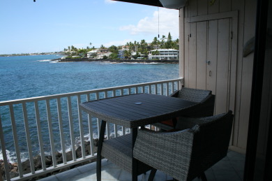 Lake House Oceanfront Paradise with private lanai overlooking Kailua Bay, , on Big Island - Kailua-Kona Bay in Hawaii - Lakehouse Vacation Rental - Lake Home for rent on LakeHouseVacations.com