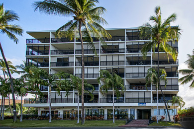 Lake House Kona Alii#401 Beautiful 4th Flr corner condo w Elevators,INCREDIBLE LOCATION, , on Big Island - Kailua-Kona Bay  in Hawaii - Lakehouse Vacation Rental - Lake Home for rent on LakeHouseVacations.com