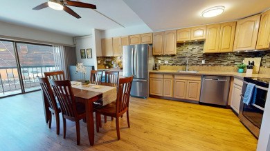 Lake House Kona Plaza#212 Kona Hawaii Beach Vacation Rental AC, Pool, Modern, WiFi!, , on Big Island - Kailua-Kona Bay  in Hawaii - Lakehouse Vacation Rental - Lake Home for rent on LakeHouseVacations.com