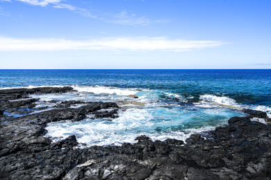 Lake House Alii Villas#127 DIRECT OCEANFRONT, GROUND FLOOR, 2 BEDROOMS, 2 BATHROOMS, , on Big Island - Kailua-Kona Bay  in Hawaii - Lakehouse Vacation Rental - Lake Home for rent on LakeHouseVacations.com