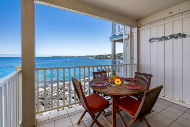 Lake House SV4205 2 bedroom, DIRECT OCEANFRONT, Wifi, BREATHTAKING VIEW., , on Big Island - Kailua-Kona Bay  in Hawaii - Lakehouse Vacation Rental - Lake Home for rent on LakeHouseVacations.com