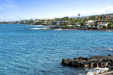 Lake House SV4205 2 bedroom, DIRECT OCEANFRONT, Wifi, BREATHTAKING VIEW., , on Big Island - Kailua-Kona Bay  in Hawaii - Lakehouse Vacation Rental - Lake Home for rent on LakeHouseVacations.com