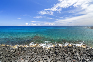 Lake House SV4205 2 bedroom, DIRECT OCEANFRONT, Wifi, BREATHTAKING VIEW., , on Big Island - Kailua-Kona Bay  in Hawaii - Lakehouse Vacation Rental - Lake Home for rent on LakeHouseVacations.com