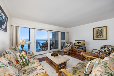 Lake House SV4205 2 bedroom, DIRECT OCEANFRONT, Wifi, BREATHTAKING VIEW., , on Big Island - Kailua-Kona Bay  in Hawaii - Lakehouse Vacation Rental - Lake Home for rent on LakeHouseVacations.com