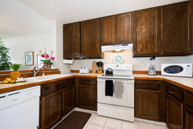 Lake House KKSR2204 DIRECT OCEANFRONT CORNER UNIT!!! 2nd Floor, Wifi, BREATHTAKING VIEW!, , on Big Island - Kailua-Kona Bay  in Hawaii - Lakehouse Vacation Rental - Lake Home for rent on LakeHouseVacations.com