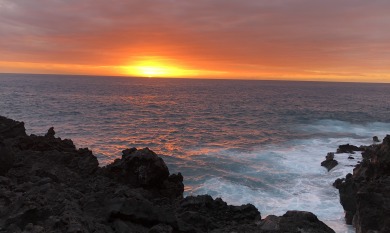Lake House KKSR2103 DIRECT OCEANFRONT, Ground Floor, REMODELED KITCHEN, AIR CONDITIONING, , on Big Island - Kailua-Kona Bay  in Hawaii - Lakehouse Vacation Rental - Lake Home for rent on LakeHouseVacations.com