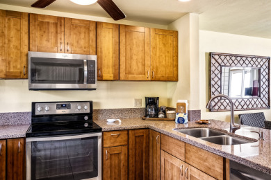 Lake House KKSR2103 DIRECT OCEANFRONT, Ground Floor, REMODELED KITCHEN, AIR CONDITIONING, , on Big Island - Kailua-Kona Bay  in Hawaii - Lakehouse Vacation Rental - Lake Home for rent on LakeHouseVacations.com