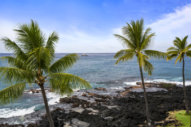 Lake House KONA REEF D-32 Absolute Oceanfront, Top Floor, Private, , on Big Island - Kailua-Kona Bay  in Hawaii - Lakehouse Vacation Rental - Lake Home for rent on LakeHouseVacations.com