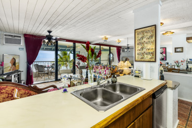 Lake House KONA REEF D-32 Absolute Oceanfront, Top Floor, Private, , on Big Island - Kailua-Kona Bay  in Hawaii - Lakehouse Vacation Rental - Lake Home for rent on LakeHouseVacations.com