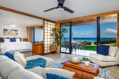 Lake House KKSR3102 Direct Oceanfront Ground Floor Remodeled Unit, Incredible Views WAC, , on Big Island - Kailua-Kona Bay  in Hawaii - Lakehouse Vacation Rental - Lake Home for rent on LakeHouseVacations.com