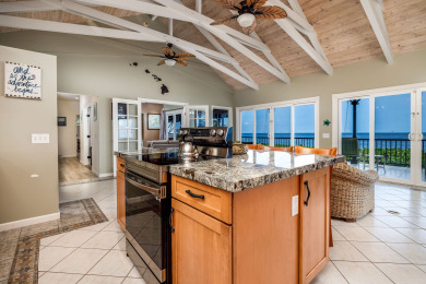 Lake House HOKU'EA HALE Oceanfront Private Home with Hot Tub, , on Big Island - Kailua-Kona Bay  in Hawaii - Lakehouse Vacation Rental - Lake Home for rent on LakeHouseVacations.com
