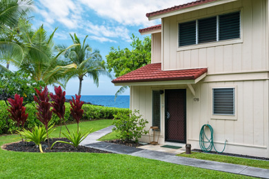 Lake House KKSR#176 DIRECT OCEANFRONT CORNER AIR CONDITIONED TOWNHOUSE, CLOSE TO POOL, , on Big Island - Kailua-Kona Bay  in Hawaii - Lakehouse Vacation Rental - Lake Home for rent on LakeHouseVacations.com