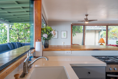 Lake House Makana Kai Hale Oceanfront House on Famous Ali'i Drive, , on Big Island - Kailua-Kona Bay  in Hawaii - Lakehouse Vacation Rental - Lake Home for rent on LakeHouseVacations.com
