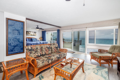 Lake House Banyan Tree 404Top Floor DIRECT oceanfront condo, , on Big Island - Kailua-Kona Bay  in Hawaii - Lakehouse Vacation Rental - Lake Home for rent on LakeHouseVacations.com