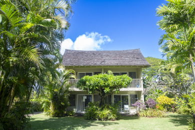 Lake House Chic and Romantic Beachside Studio - Steps To Beach, Super Walkable Location, , on  in Hawaii - Lakehouse Vacation Rental - Lake Home for rent on LakeHouseVacations.com