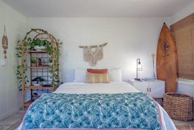 Lake House Chic and Romantic Beachside Studio - Steps To Beach, Super Walkable Location, , on  in Hawaii - Lakehouse Vacation Rental - Lake Home for rent on LakeHouseVacations.com