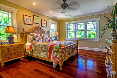 Lake House 5 Bed5 Bath Craftsman Home with large lanai, Central AC. Close to Beach., , on Nottely River - Union County in Hawaii - Lakehouse Vacation Rental - Lake Home for rent on LakeHouseVacations.com
