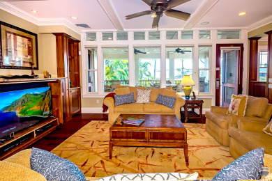 Lake House 5 Bed5 Bath Craftsman Home with large lanai, Central AC. Close to Beach., , on Nottely River - Union County in Hawaii - Lakehouse Vacation Rental - Lake Home for rent on LakeHouseVacations.com