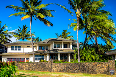 Lake House 5 Bed5 Bath Craftsman Home with large lanai, Central AC. Close to Beach., , on Nottely River - Union County in Hawaii - Lakehouse Vacation Rental - Lake Home for rent on LakeHouseVacations.com