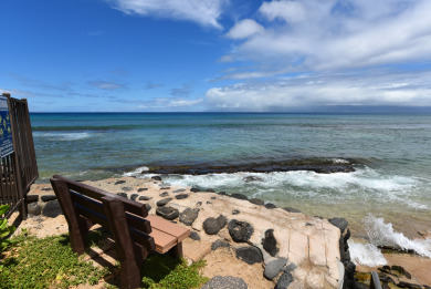 Lake House Tropical Ground floor! Corner! Just Steps to Pool and Ocean!120, , on Maui - Lahaina in Hawaii - Lakehouse Vacation Rental - Lake Home for rent on LakeHouseVacations.com
