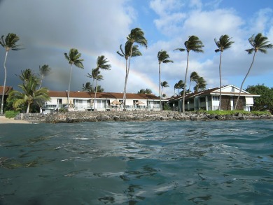 Lake House Great Top floor! Beamed Ceilings! Direct Views 214, , on Maui - Lahaina in Hawaii - Lakehouse Vacation Rental - Lake Home for rent on LakeHouseVacations.com