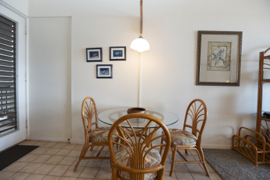 Lake House Great Top floor! Beamed Ceilings! Direct Views 214, , on Maui - Lahaina in Hawaii - Lakehouse Vacation Rental - Lake Home for rent on LakeHouseVacations.com