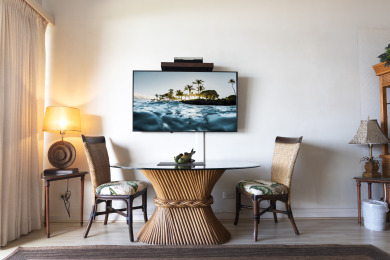 Lake House Top Floor! Vaulted Ceilings! Direct Ocean Views! Come to Maui! #217, , on Maui - Lahaina in Hawaii - Lakehouse Vacation Rental - Lake Home for rent on LakeHouseVacations.com
