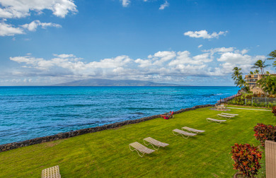 Lake House OCEANFRONT 1 Bdrm Condo next to the water! Air conditioned - Kaleialoha 209, , on Maui - Lahaina in Hawaii - Lakehouse Vacation Rental - Lake Home for rent on LakeHouseVacations.com