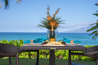 Lake House Stylish Oceanfront 1BR Private Lanai, Sunset Views 405, , on Maui - Lahaina in Hawaii - Lakehouse Vacation Rental - Lake Home for rent on LakeHouseVacations.com
