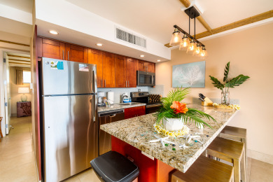 Lake House Oceanfront Penthouse on Kaanapali Beach,1BR1BA, AC,Views of Lanai & Molokai, , on Maui - Lahaina in Hawaii - Lakehouse Vacation Rental - Lake Home for rent on LakeHouseVacations.com