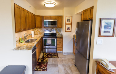 Lake House OCEAN and MOUNTAIN view corner 2 bdrm unit - Royal Kahana 220, , on Maui - Lahaina in Hawaii - Lakehouse Vacation Rental - Lake Home for rent on LakeHouseVacations.com
