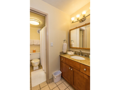 Lake House OCEAN and MOUNTAIN view corner 2 bdrm unit - Royal Kahana 220, , on Maui - Lahaina in Hawaii - Lakehouse Vacation Rental - Lake Home for rent on LakeHouseVacations.com