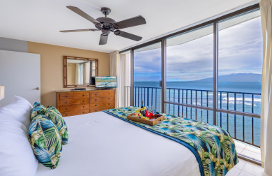 Lake House Oceanfront at Valley Isle2BR2BAPanoramic ViewsACSteps to BeachSleeps 4, , on Maui - Lahaina in Hawaii - Lakehouse Vacation Rental - Lake Home for rent on LakeHouseVacations.com