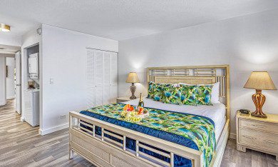 Lake House Oceanfront Luxury at The Mahana 2BR2BA Sweeping Views AC Pool , , on Maui - Lahaina in Hawaii - Lakehouse Vacation Rental - Lake Home for rent on LakeHouseVacations.com
