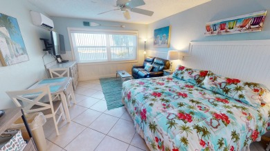 Lake House Beach Front Views - Hotel Unit - Surf Song #256, , on Madeira Beach in Florida - Lakehouse Vacation Rental - Lake Home for rent on LakeHouseVacations.com