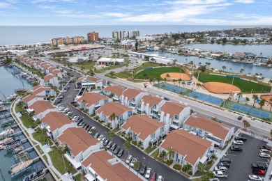 Lake House 2b 1b Madeira Beach Yacht Club #250G (walkup), , on Madeira Beach in Florida - Lakehouse Vacation Rental - Lake Home for rent on LakeHouseVacations.com