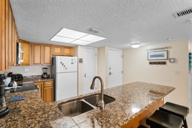 Lake House #409 Sandy Shores Updated 2b 2b w balcony, , on Madeira Beach in Florida - Lakehouse Vacation Rental - Lake Home for rent on LakeHouseVacations.com