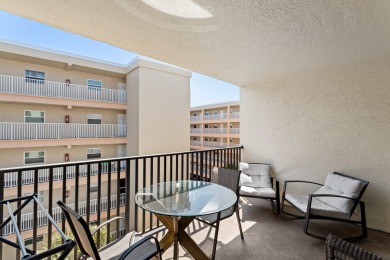 Lake House #409 Sandy Shores Updated 2b 2b w balcony, , on Madeira Beach in Florida - Lakehouse Vacation Rental - Lake Home for rent on LakeHouseVacations.com