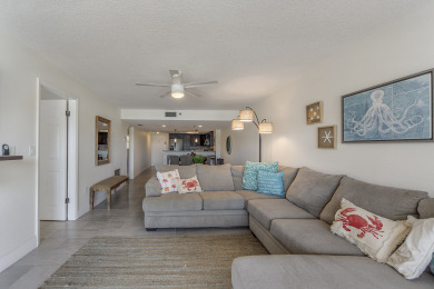 Lake House John's Pass Updated 2B2B - Beach Place #102 , , on Madeira Beach in Florida - Lakehouse Vacation Rental - Lake Home for rent on LakeHouseVacations.com